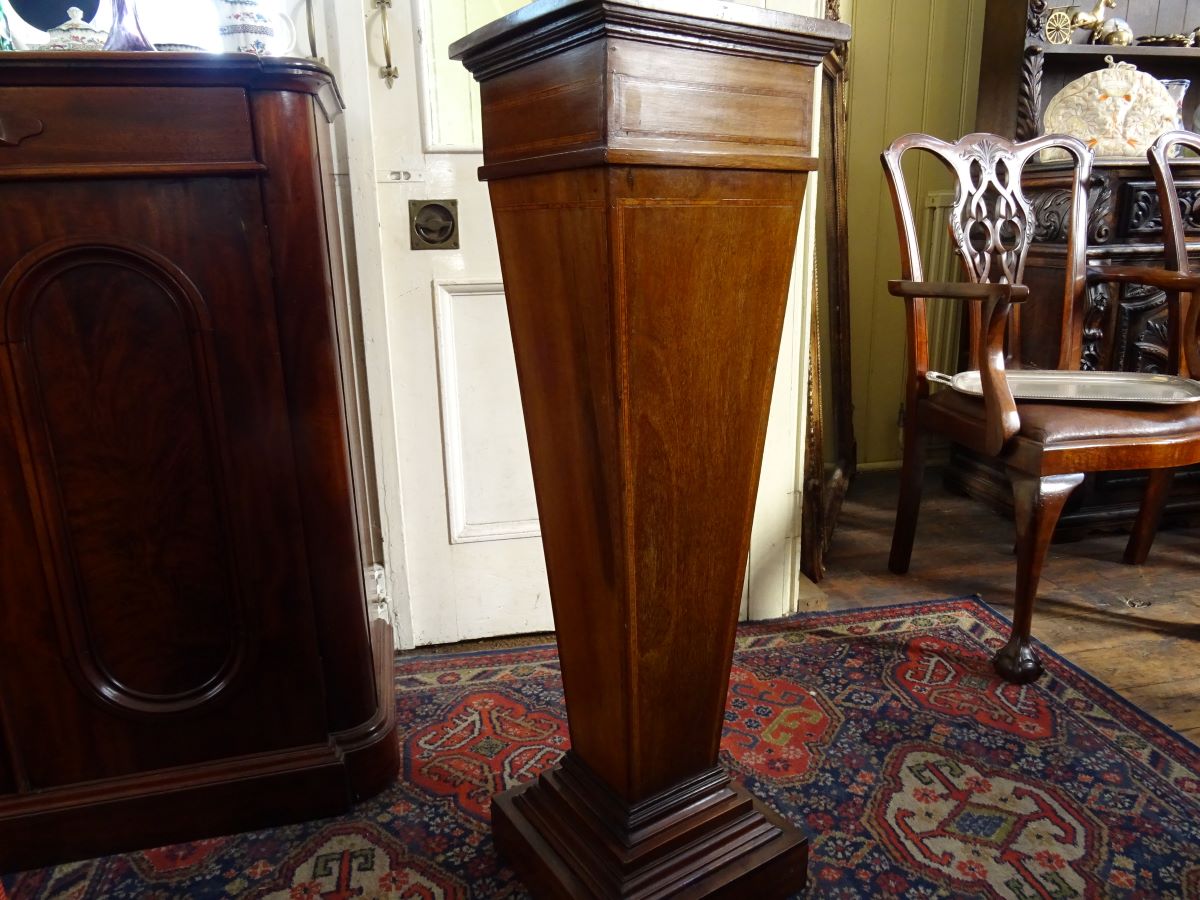 Edwardian Mahogany Pedestal